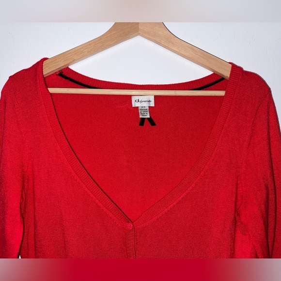 DYNAMITE: Button-down Cardigan - Picture 2 of 4